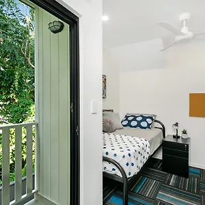  Hostel Mihaven Shared Living - Pembroke St Australia