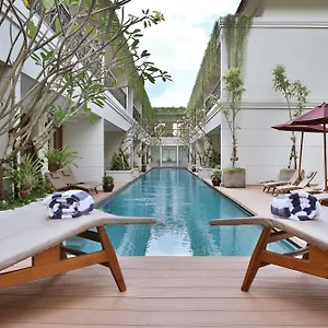 https://seminyak-lagoon.hotelsseminyak.net